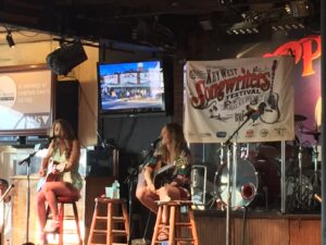 Kalie shorr and kristen kelly