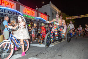 Sloppy zombies zombie bike ride key west ©jhohnny white milezerokeywest. Com 0538