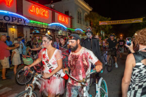Sloppy zombies zombie bike ride key west ©jhohnny white milezerokeywest. Com 0553
