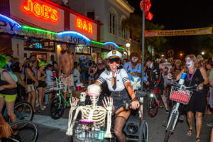 Sloppy zombies zombie bike ride key west ©jhohnny white milezerokeywest. Com 0556