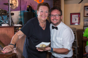 Web sloppy joes 80th birthday key west photo johnny w21