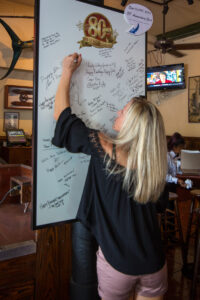Web sloppy joes 80th birthday key west photo johnny w42