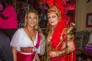 Web toga costume contest sloppy joes bar key west ©johnny white 2019 milezerokeywest. Com 6343
