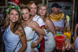 Web toga costume contest sloppy joes bar key west ©johnny white 2019 milezerokeywest. Com 6393