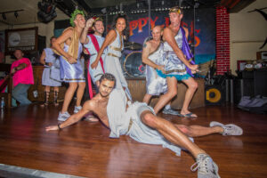 Web toga costume contest sloppy joes bar key west ©johnny white 2019 milezerokeywest. Com 6420