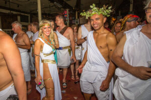 Web toga costume contest sloppy joes bar key west ©johnny white 2019 milezerokeywest. Com 6578