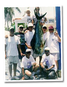 Columbia Fishing Team, Sloppy Joe's Bar